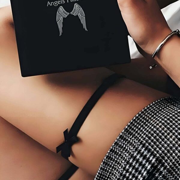 Fiyonklu Seksi Bacak Bandı - APFT268